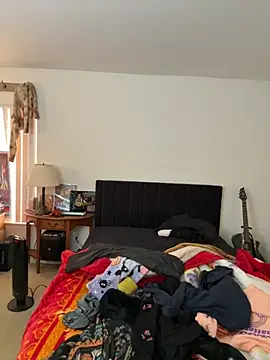 Snapshot of ketarisenup chatting on November 17, 1:06 pm ketarisenup online show from November 17, 1:06 pm