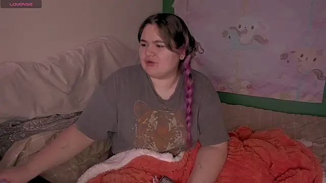 Snapshot of Freakcute_ chatting on February 11, 12:16 pm Freakcute online show from February 11, 12:16 pm