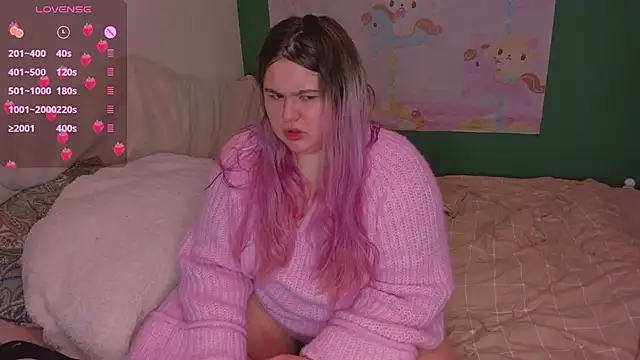 Snapshot of Freakcute_ chatting on February 24, 10:25 pm Freakcute online show from February 24, 10:25 pm