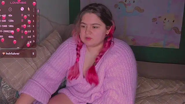 Snapshot of Freakcute_ chatting on March 11, 4:51 pm Freakcute online show from March 11, 4:51 pm