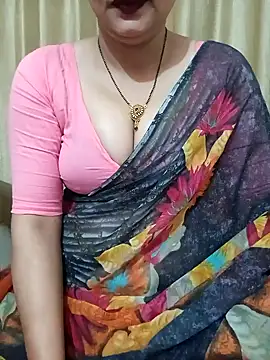 Snapshot of Priya_Boudi chatting on January 17, 4:47 pm Priya Boudi online show from January 17, 4:47 pm
