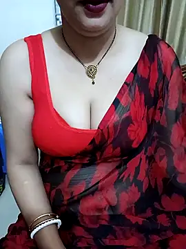 Snapshot of Priya_Boudi chatting on February 8, 5:08 pm Priya Boudi online show from February 8, 5:08 pm
