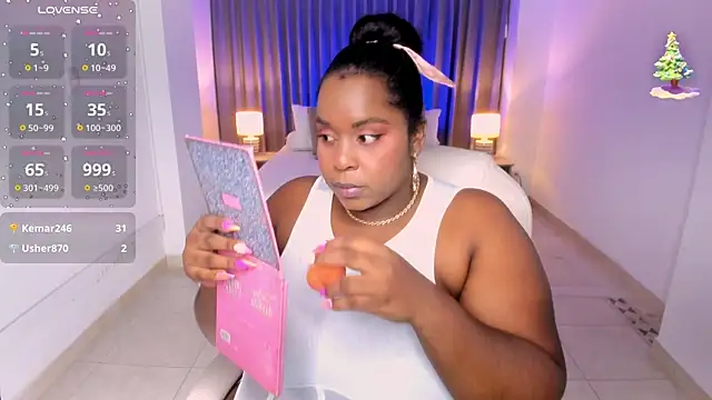 Snapshot of Rebeka_spencer chatting on January 15, 6:22 am Rebeka spencer online show from January 15, 6:22 am