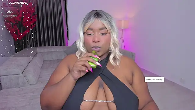 Snapshot of Rebeka_spencer chatting on January 24, 3:22 am Rebeka spencer online show from January 24, 3:22 am