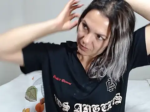 Chantal hott online show from January 10, 3:18 am