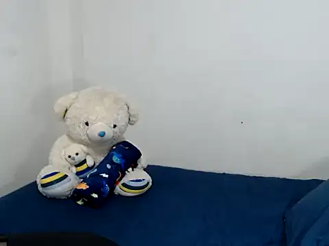 Chantal hott online show from January 11, 2:30 am