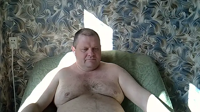 Snapshot of Nilola6 chatting on April 2, 2:53 am Nilola6 online show from April 2, 2:53 am