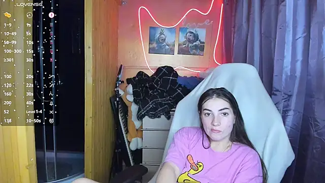 Snapshot of Fiery_Brunette_ chatting on March 4, 2:42 pm Fiery Brunette online show from March 4, 2:42 pm