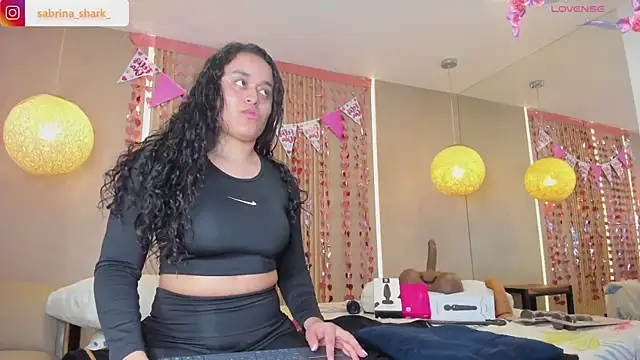 sabrina shark  online show from February 9, 2:48 am