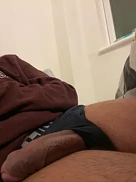 Snapshot of rhuh3991 chatting on January 8, 6:20 pm rhuh3991 online show from January 8, 6:20 pm