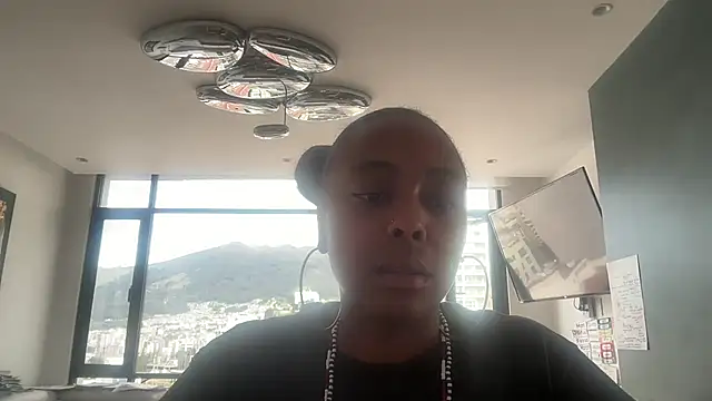 Snapshot of ChocolateCakeQueen chatting on July 1, 3:12 pm ChocolateCakeQueen online show from July 1, 3:12 pm