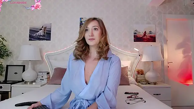 IreneHope online show from May 15, 8:43 am