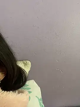 hannahb-e online show from March 18, 12:52 pm