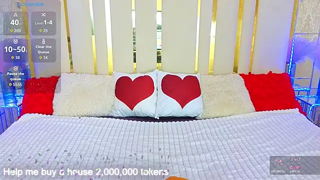 Marina Mur  online show from March 19, 8:02 pm