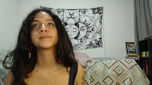 Snapshot of AlinaWoolf_ chatting on February 2, 9:51 am AlinaWoolf  online show from February 2, 9:51 am