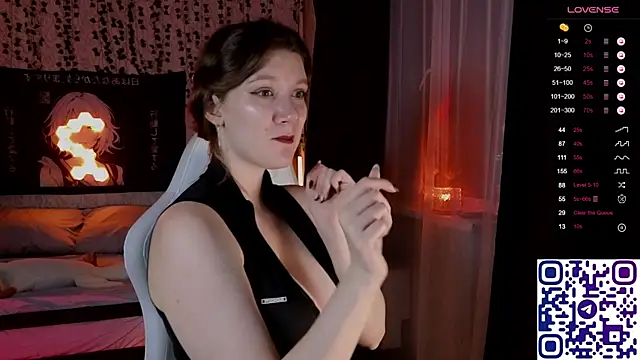 Snapshot of NataliaGonharova chatting on December 9, 8:33 pm NataliaGonharova online show from December 9, 8:33 pm