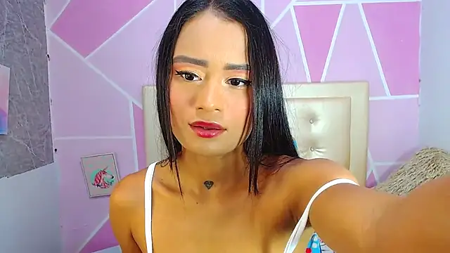 Snapshot of AngeDrty chatting on August 1, 11:58 pm AngeDrty online show from August 1, 11:58 pm
