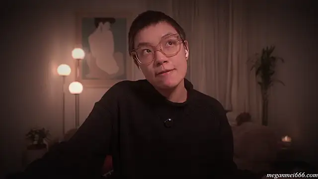 Snapshot of meganmei666 chatting on February 8, 2:59 am meganmei666 online show from February 8, 2:59 am