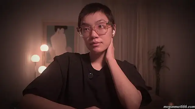 Snapshot of meganmei666 chatting on February 10, 3:10 am meganmei666 online show from February 10, 3:10 am