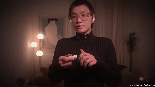 Snapshot of meganmei666 chatting on February 12, 3:34 am meganmei666 online show from February 12, 3:34 am