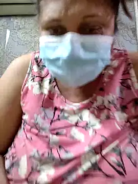 Snapshot of kunjan789 chatting on February 9, 6:23 pm kunjan789 online show from February 9, 6:23 pm