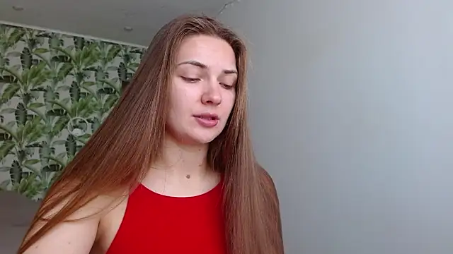 Snapshot of Olivia_shine chatting on September 25, 4:27 am Olivia shine online show from September 25, 4:27 am