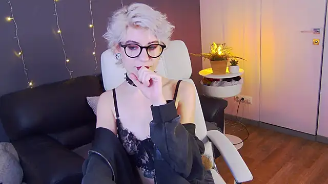  Moonlight t online show from February 7, 5:52 am