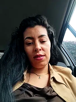 Emily Wane online show from April 5, 4:15 pm