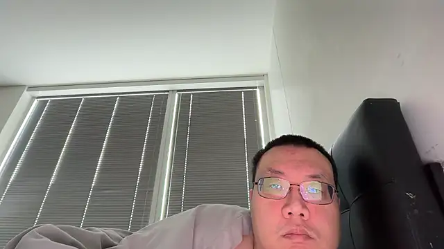 slaveasianboy online show from May 7, 7:19 pm