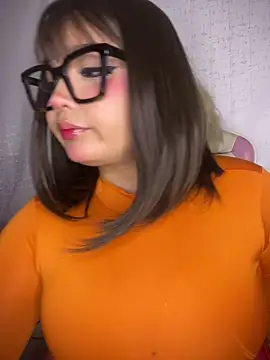 Snapshot of CharlotteMillers chatting on February 26, 5:39 am CharlotteMillers online show from February 26, 5:39 am