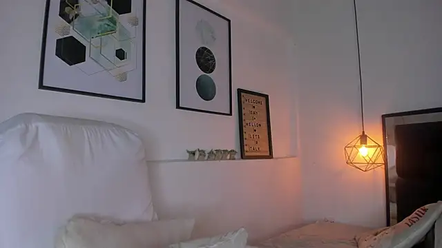 amysc online show from November 28, 1:47 pm