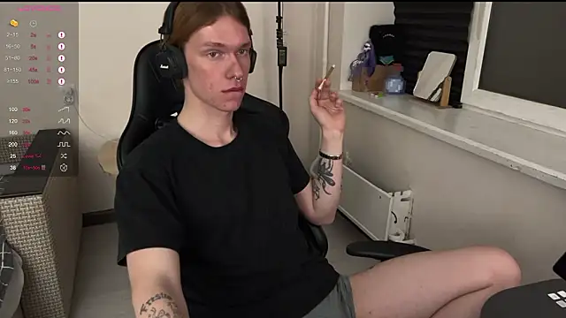 carthylovvve online show from February 20, 11:16 pm