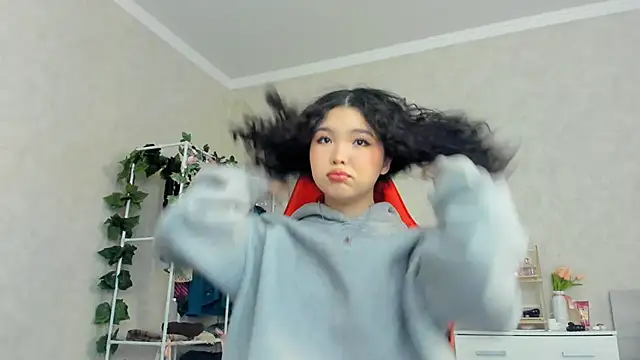 wastforu online show from December 12, 8:36 am