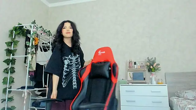 wastforu online show from February 13, 11:17 am