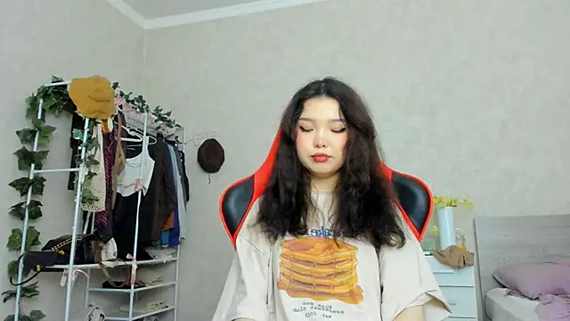 wastforu online show from March 17, 2:12 pm