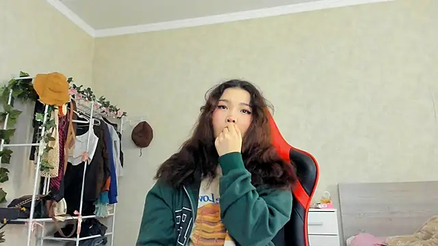 wastforu online show from March 19, 10:00 am