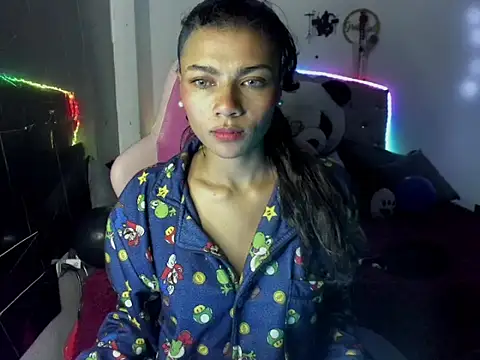 Snapshot of Lilithsabeth chatting on February 3, 1:48 am Lilithsabeth online show from February 3, 1:48 am