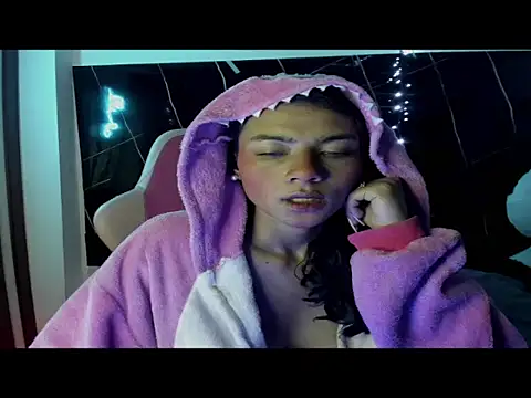 Snapshot of Lilithsabeth chatting on February 25, 12:31 am Lilithsabeth online show from February 25, 12:31 am