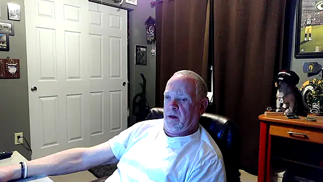 nobledad online show from February 6, 9:12 am