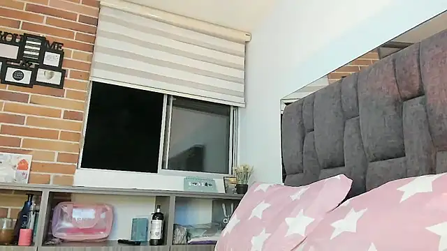 emiily morgan online show from March 6, 1:27 am