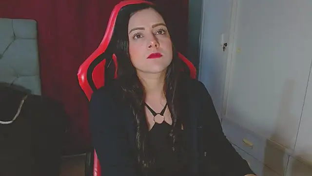 Snapshot of Noamartin_ chatting on February 17, 11:11 pm Noamartin online show from February 17, 11:11 pm