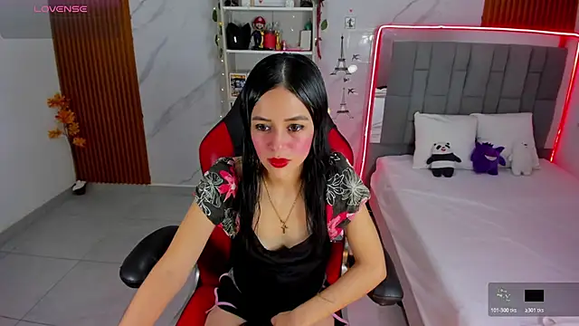 HannaSexyy online show from December 2, 2:39 am
