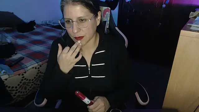 LucifernandaSw online show from April 18, 2:26 am