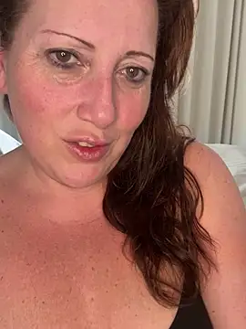 Snapshot of xsexycurvymilf chatting on March 19, 2:57 pm xsexycurvymilf online show from March 19, 2:57 pm