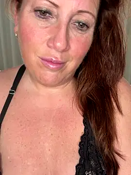 xsexycurvymilf online show from December 15, 2:32 pm