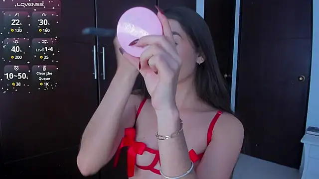 Coralinee 01 online show from February 8, 8:53 pm