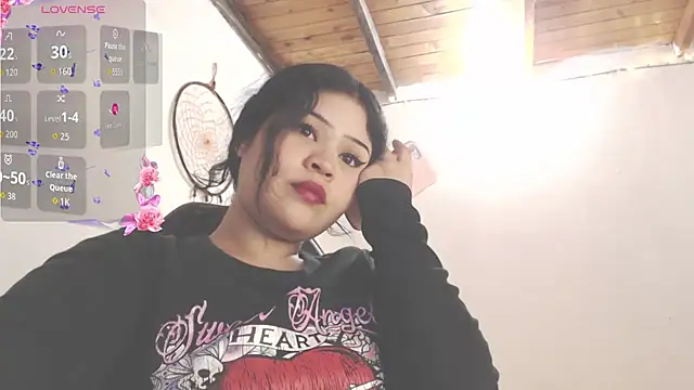 Amara18  online show from April 6, 7:59 pm