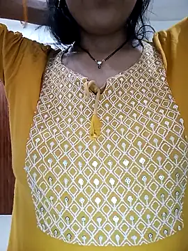 Snapshot of Hot-Shivani chatting on February 27, 2:21 am Hot-Shivani online show from February 27, 2:21 am