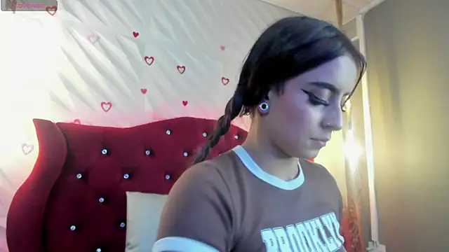 Snapshot of Andreita_Jones chatting on December 6, 7:12 pm Andreita Jones online show from December 6, 7:12 pm
