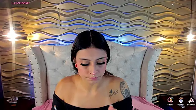 Snapshot of Andreita_Jones chatting on February 1, 11:43 am Andreita Jones online show from February 1, 11:43 am